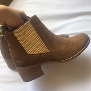 Brand New Treasure & Bond Suede Boots